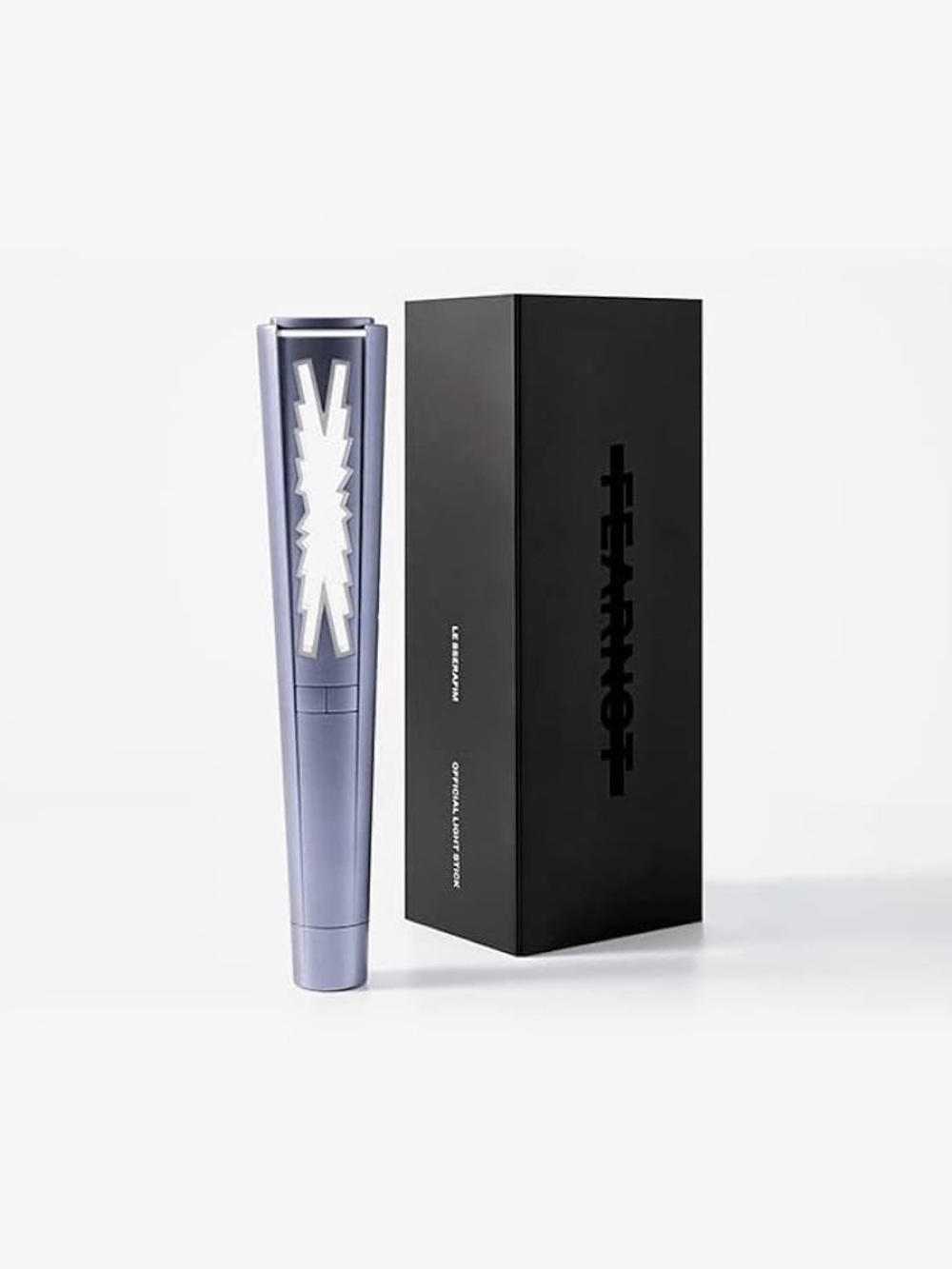 New in Box Le Sserafim light stick
